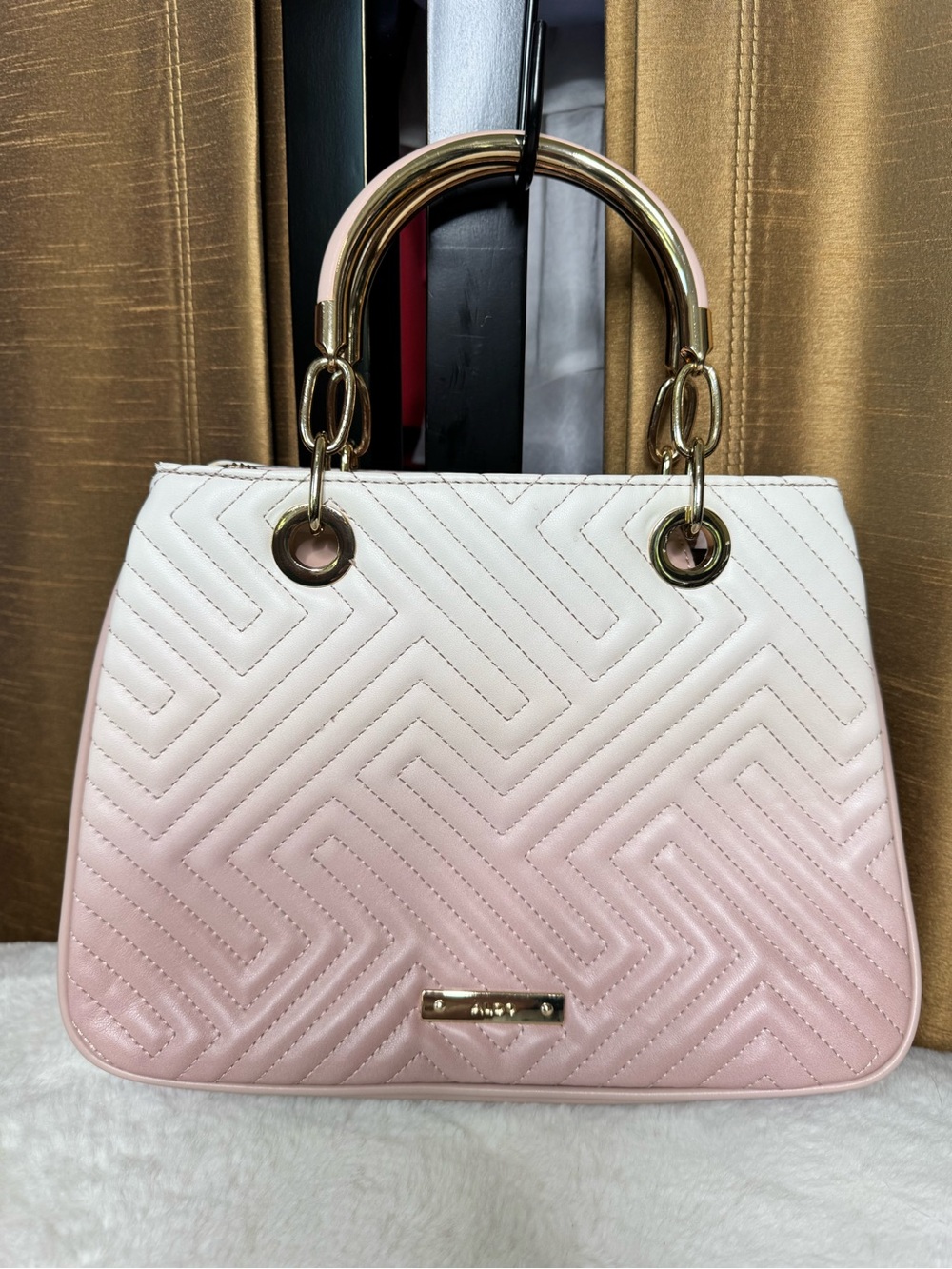Aldo Blush Ombre Quilted Top Handle Satchel Handbag Gold Hardware - Picture 3 of 9